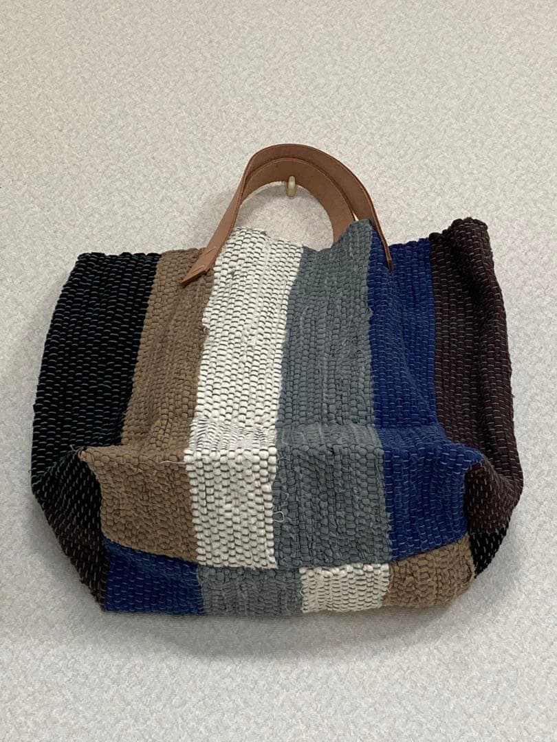 新品　梅原和香さんの裂織りバック