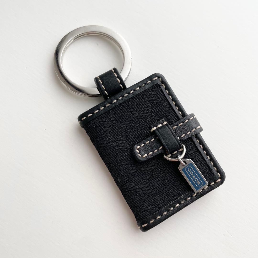 コーチ COACH バッグチャーム ピクチャーフレーム シグネチャー ブラック