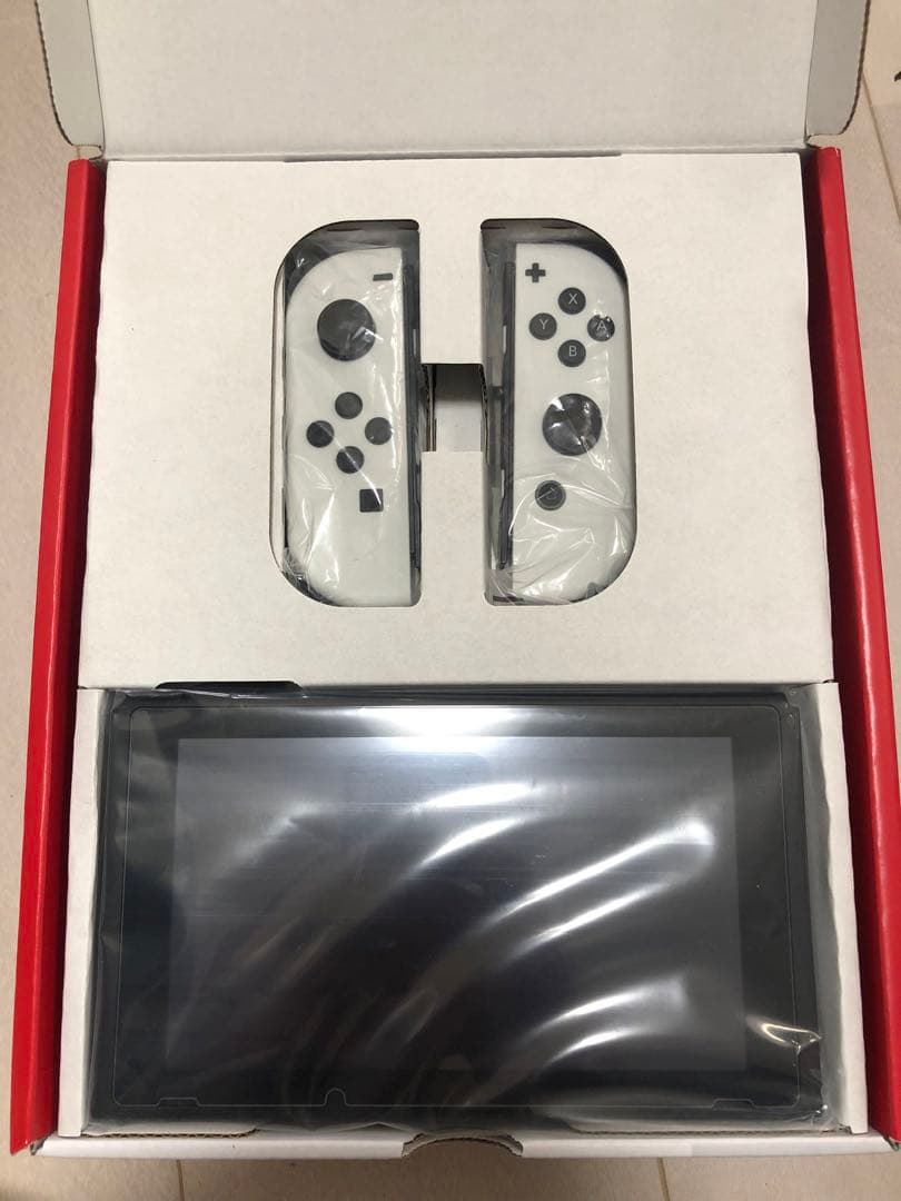 Nintendo Switch 本体美品　ホワイトJoy-Conつき