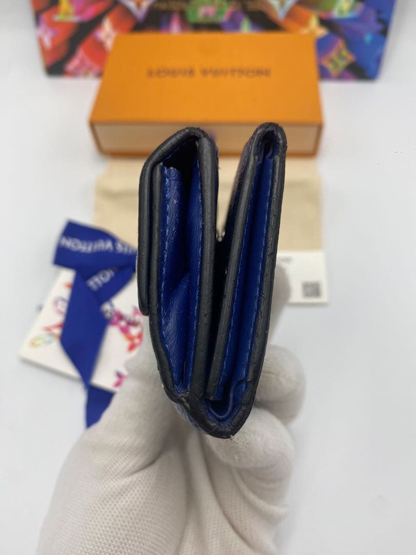 ルイヴィトン　ディスカバリーコンパクトウォレット　財布　タイガラマ