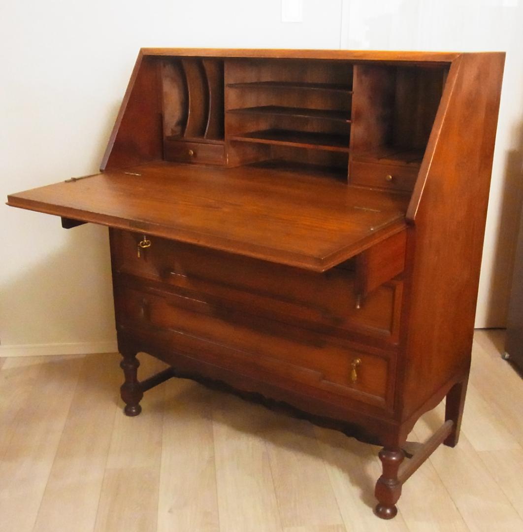 英国 アンティーク 家具 ライティングビューロー 鍵付き　真鍮金具