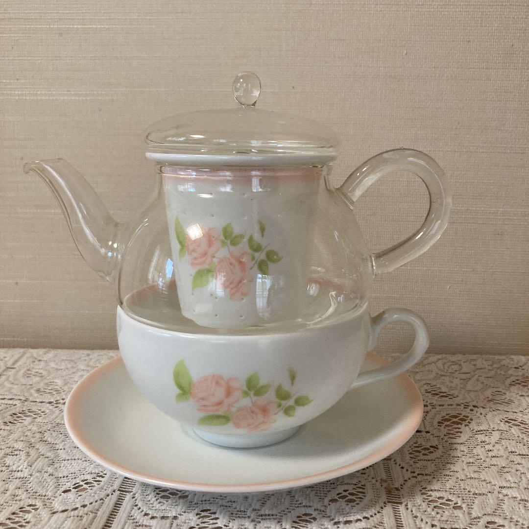 イマン　ダイアナローズ　ティーフォーワン