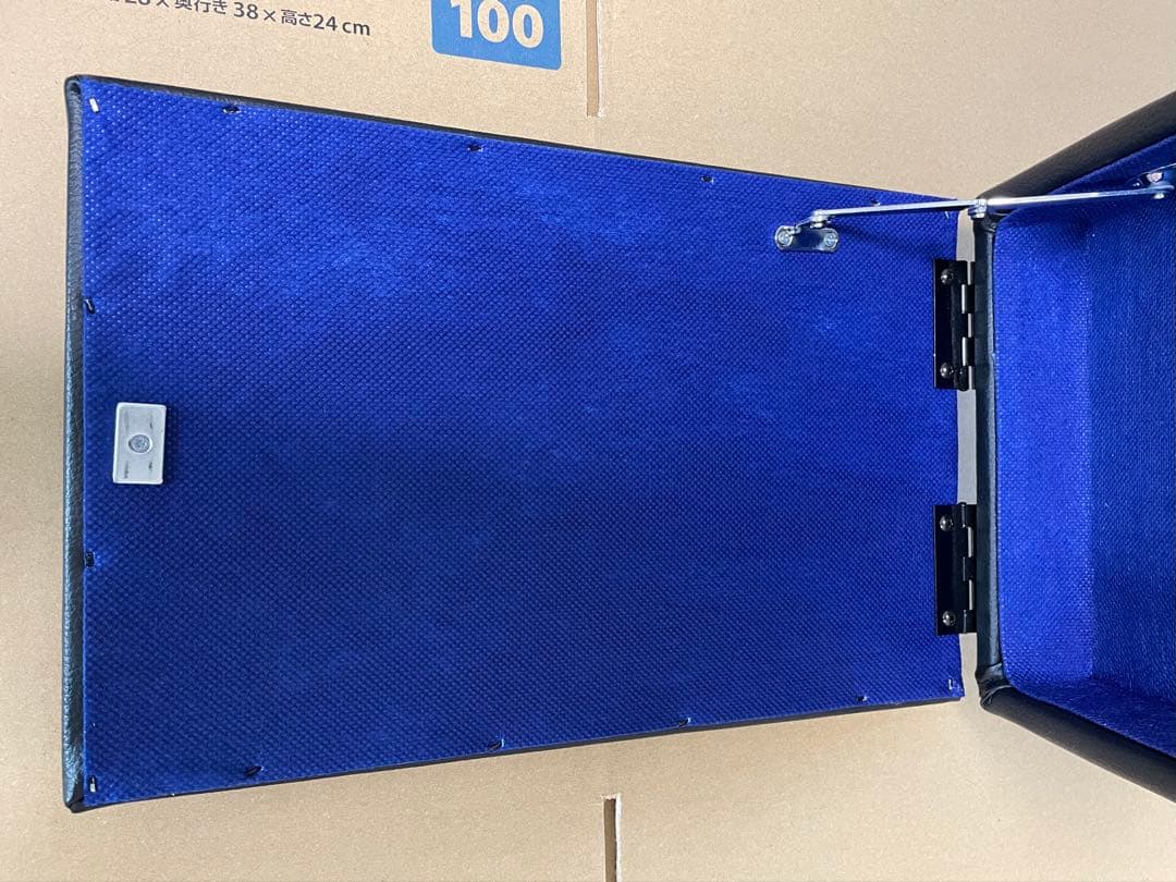 エクストレイル アームレスト