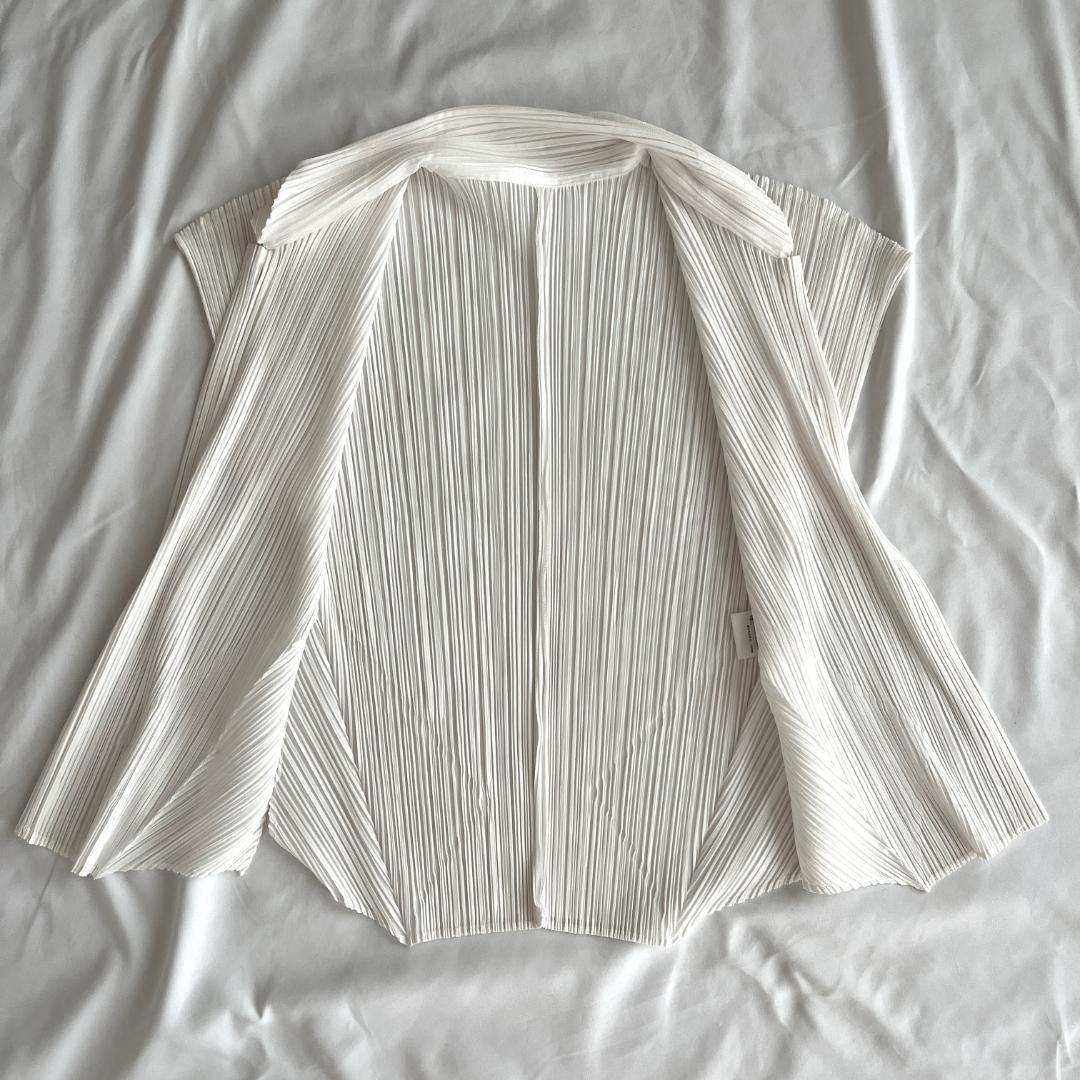 極美品 プリーツプリーズ イッセイミヤケ ブラウス お洒落 ホワイト 3