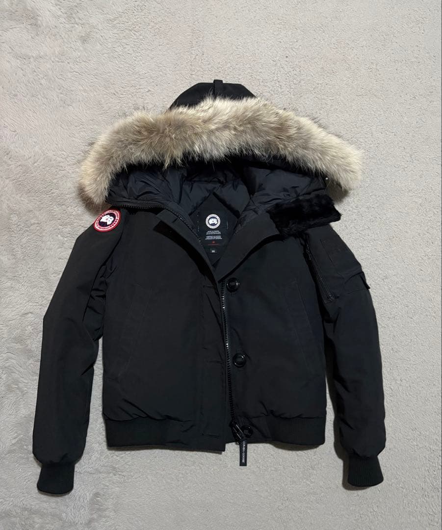 カナダグース ラブラドールボンバー ショートダウン ブラック ファー付き 美品