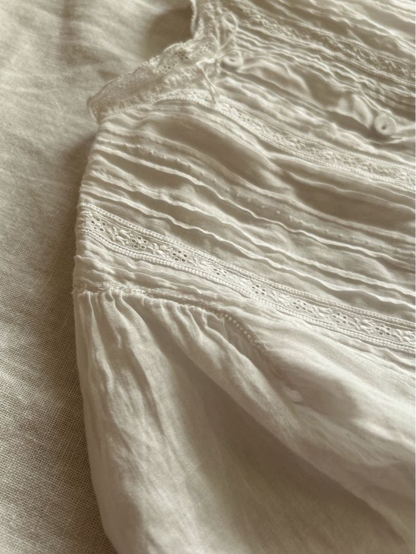 ✲*フランス・フレンチアンティーク　ベビードレス・ドールドレス　チャーチ　レース