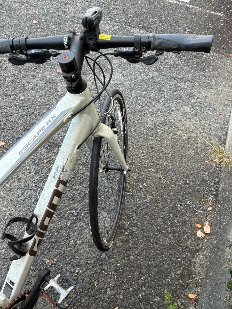 【引き取り歓迎】ジャイアント GIANT クロスバイク ESCAPE RX3
