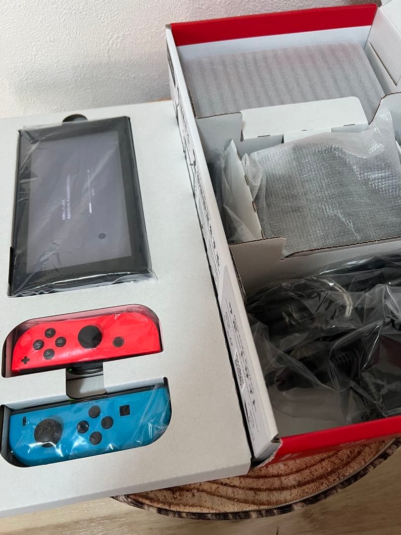 Nintendo Switch ニンテンドースイッチ本体　ネオン③