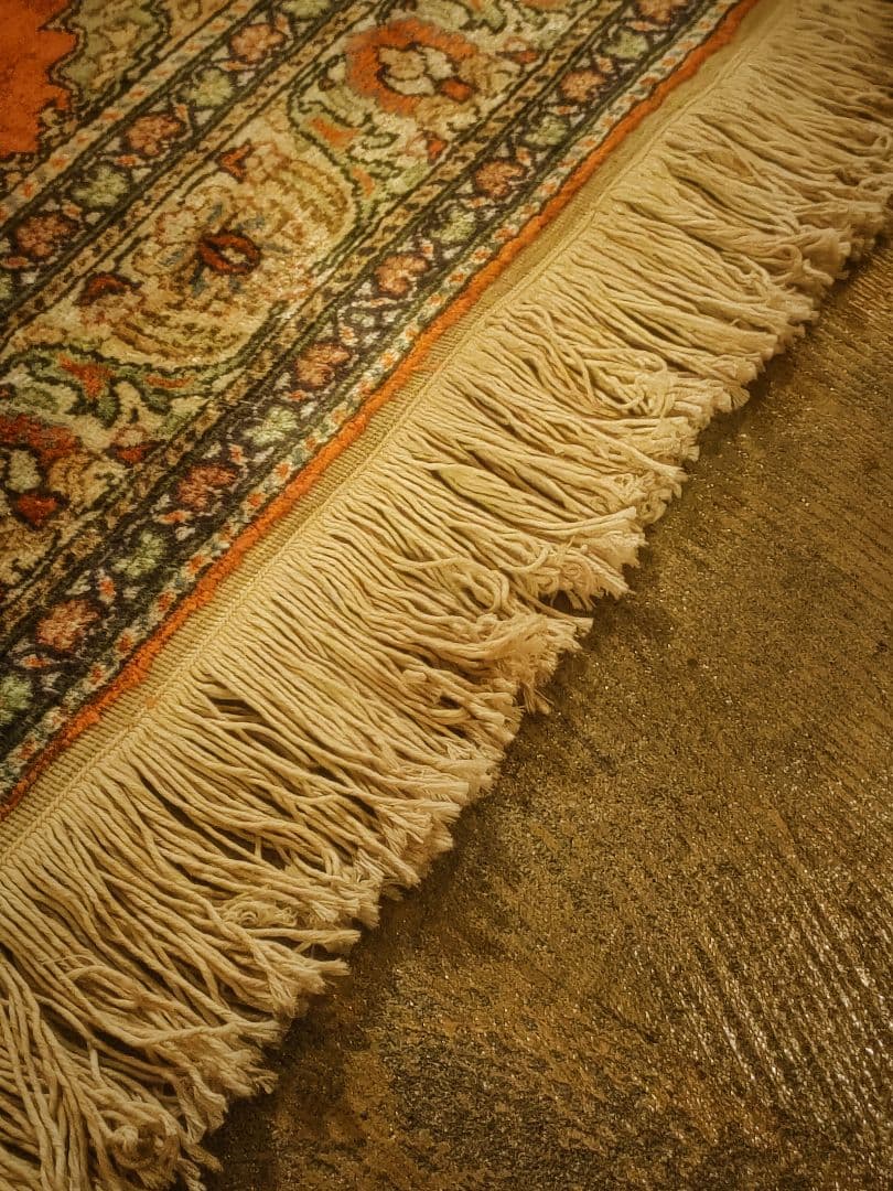 【衛生☆美品☆極上品】シルク製ペルシャ絨毯　ビンテージラグ