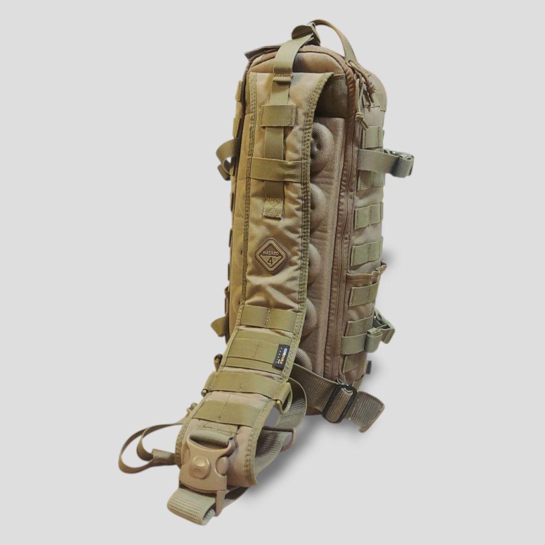 HAZARD4 (ハザード4) Evac シリーズ スリングバッグ コヨーテ