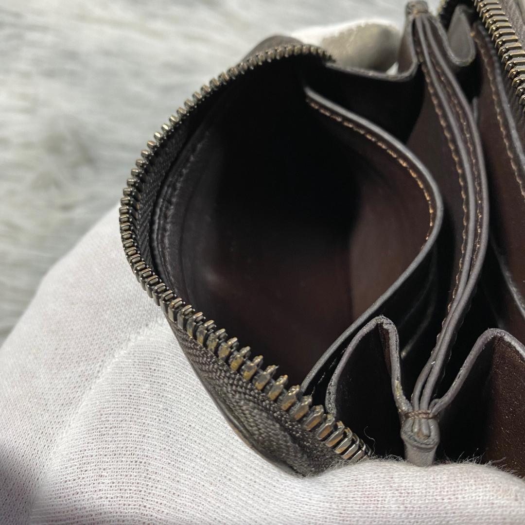 ベルルッティ ワパ カリグラフィ ケース ラウンドジップ