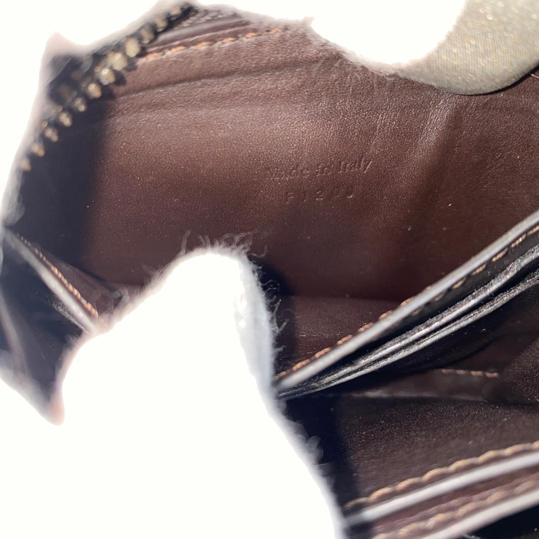 ベルルッティ ワパ カリグラフィ ケース ラウンドジップ