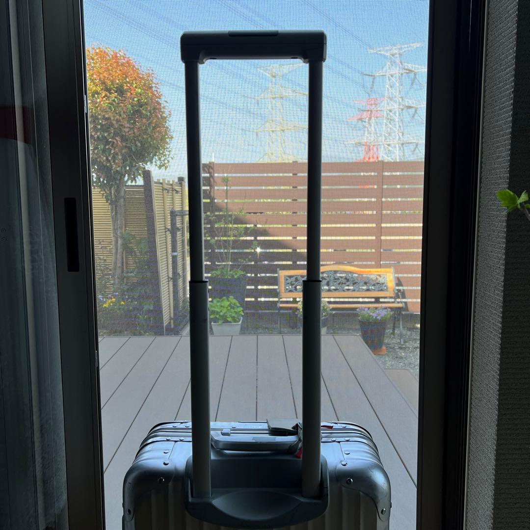 RIMOWA シルバー　アルミ　二輪