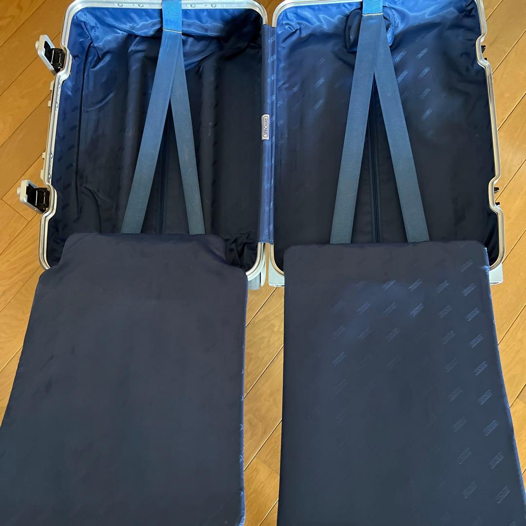 RIMOWA シルバー　アルミ　二輪