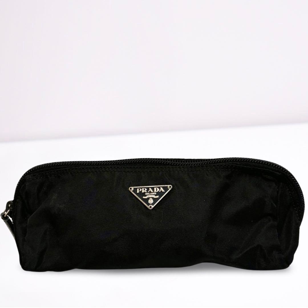 【正規品】プラダ PRADA ポーチ 小物入れ 三角ロゴ ナイロン 黒 カード付