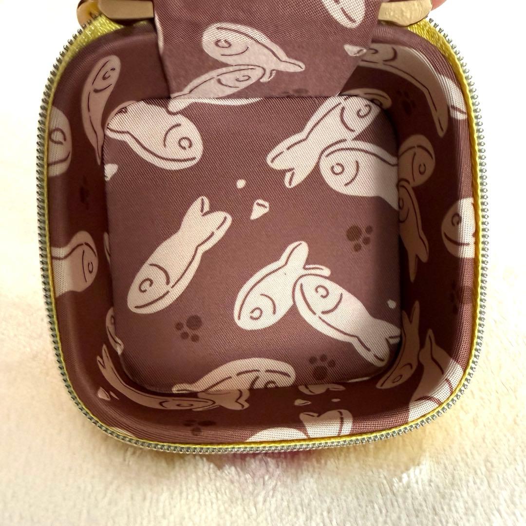 【美品】猫の恩返し アクセサリーケース おさかなクッキー箱