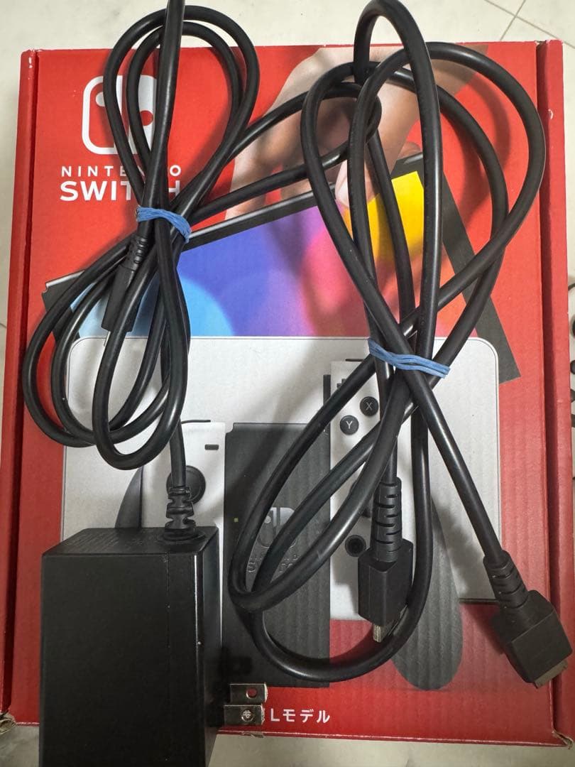 Nintendo Switch有機EL 64GBメモリーカード付き