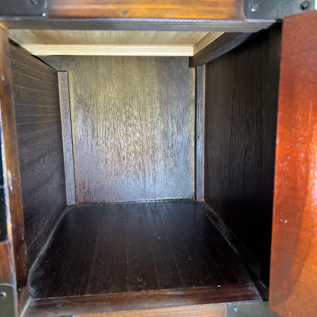 r*y様 アンティーク家具　箪笥　ロック付　昭和レトロ