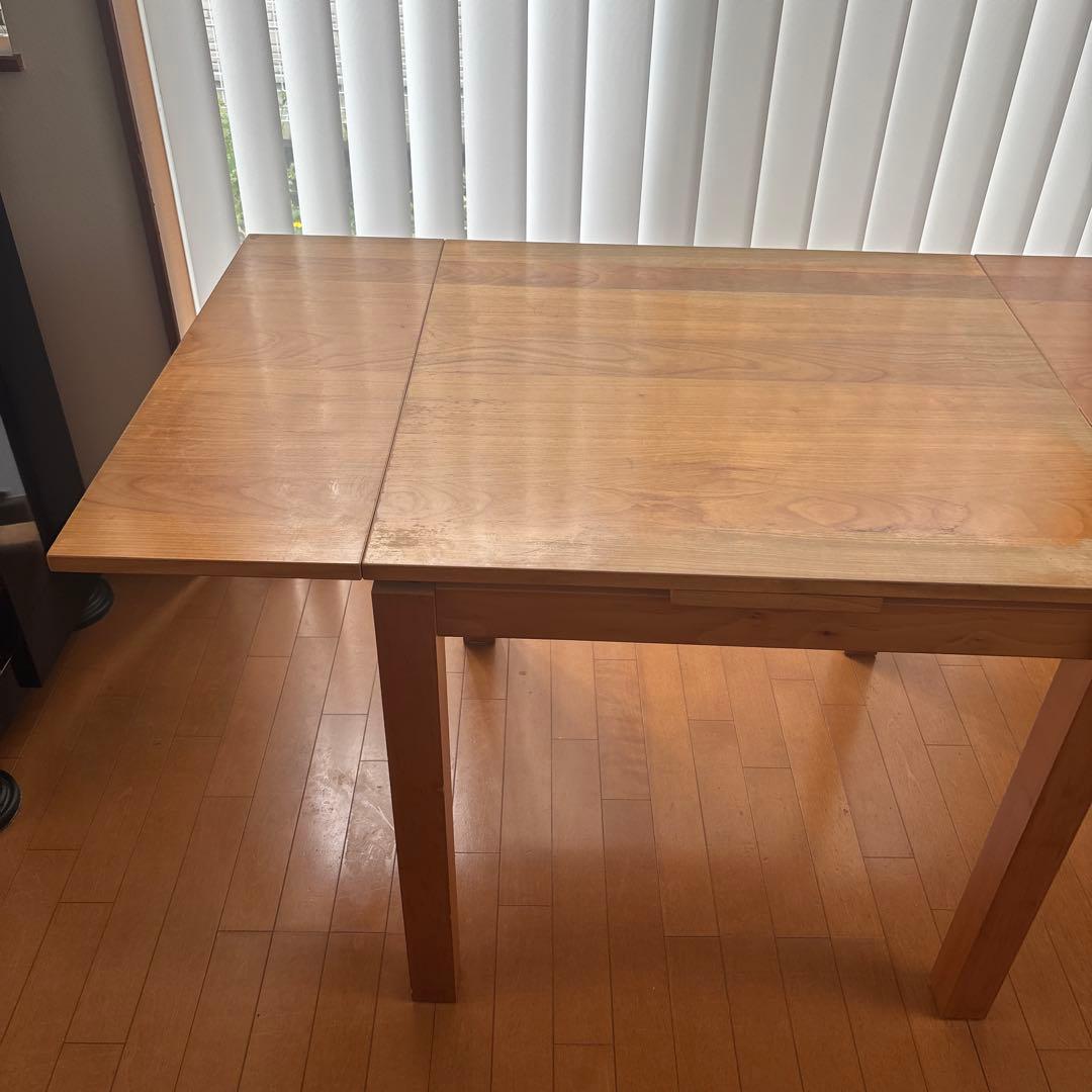 名前が思いつかない　unico ダイニングテーブル 伸長式