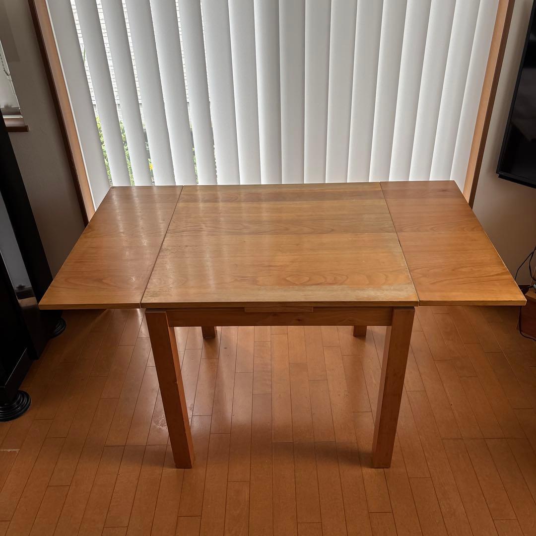 名前が思いつかない　unico ダイニングテーブル 伸長式