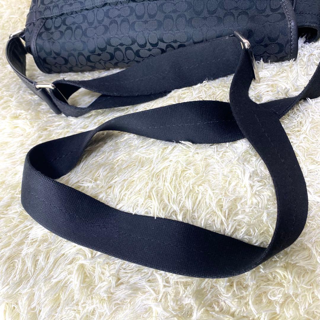 美品✨ コーチ COACH メッセンジャーバッグ シグネチャー 斜め掛け