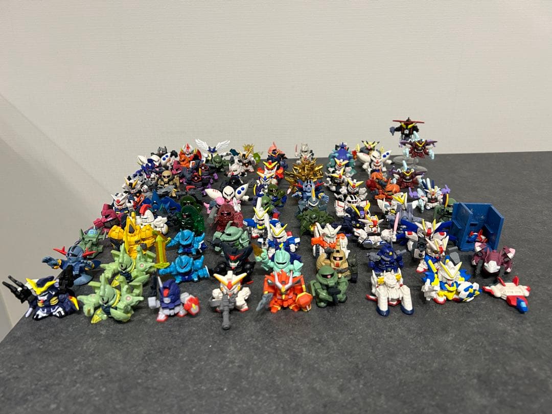 SDガンダムフルカラー　ガチャガチャ　フィギュア