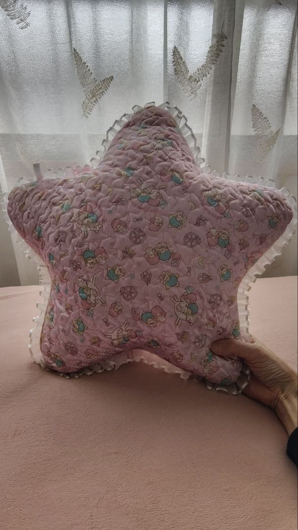 レア☆キキララ LittleTwinStars 星型クッション サンリオ