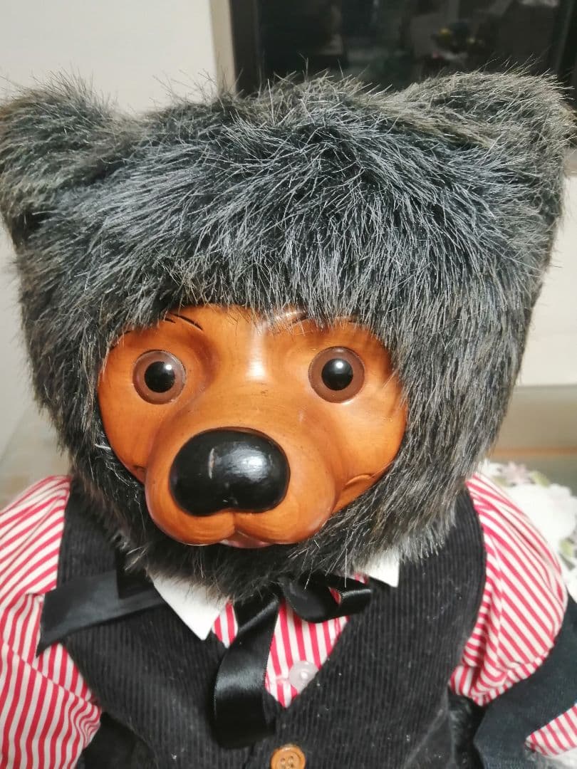 熊ぬいく・木彫り・熊・人形