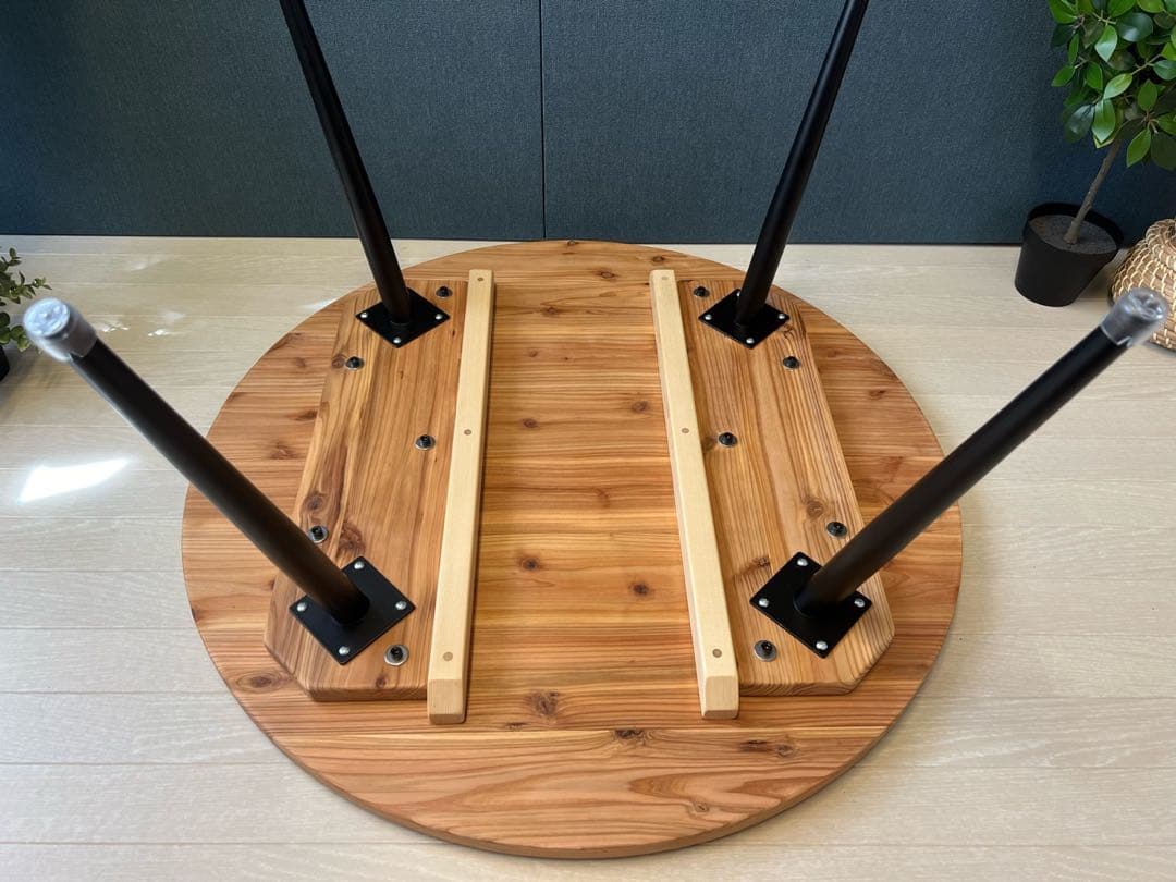 【送料無料】 ローテーブル 丸形 90cm 杉 アイアン ボルト連結脚