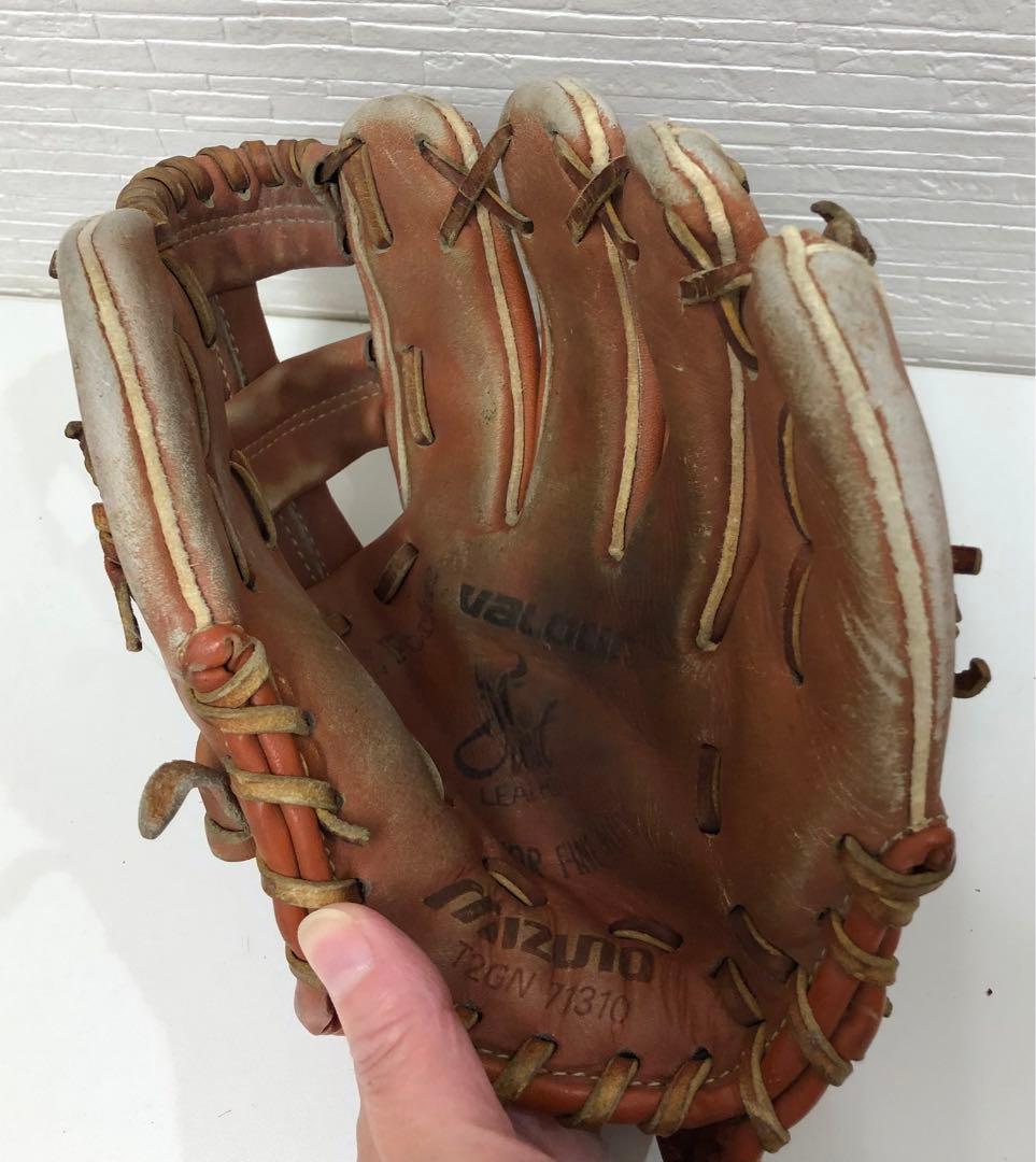 野球　軟式グローブ　ミズノセット売り