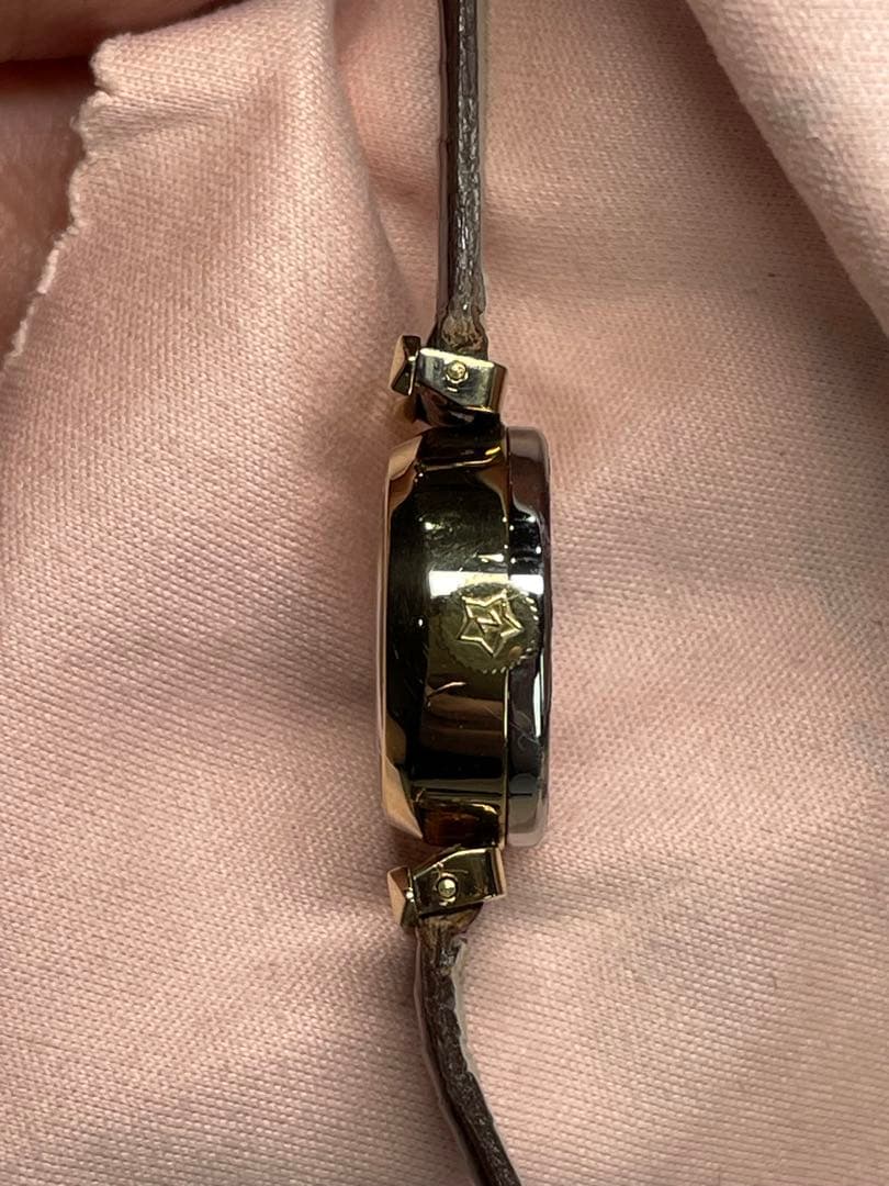 SWISS ZENITH 手巻きビンテージ　ほぼ未使用　正確稼働　20K金張り