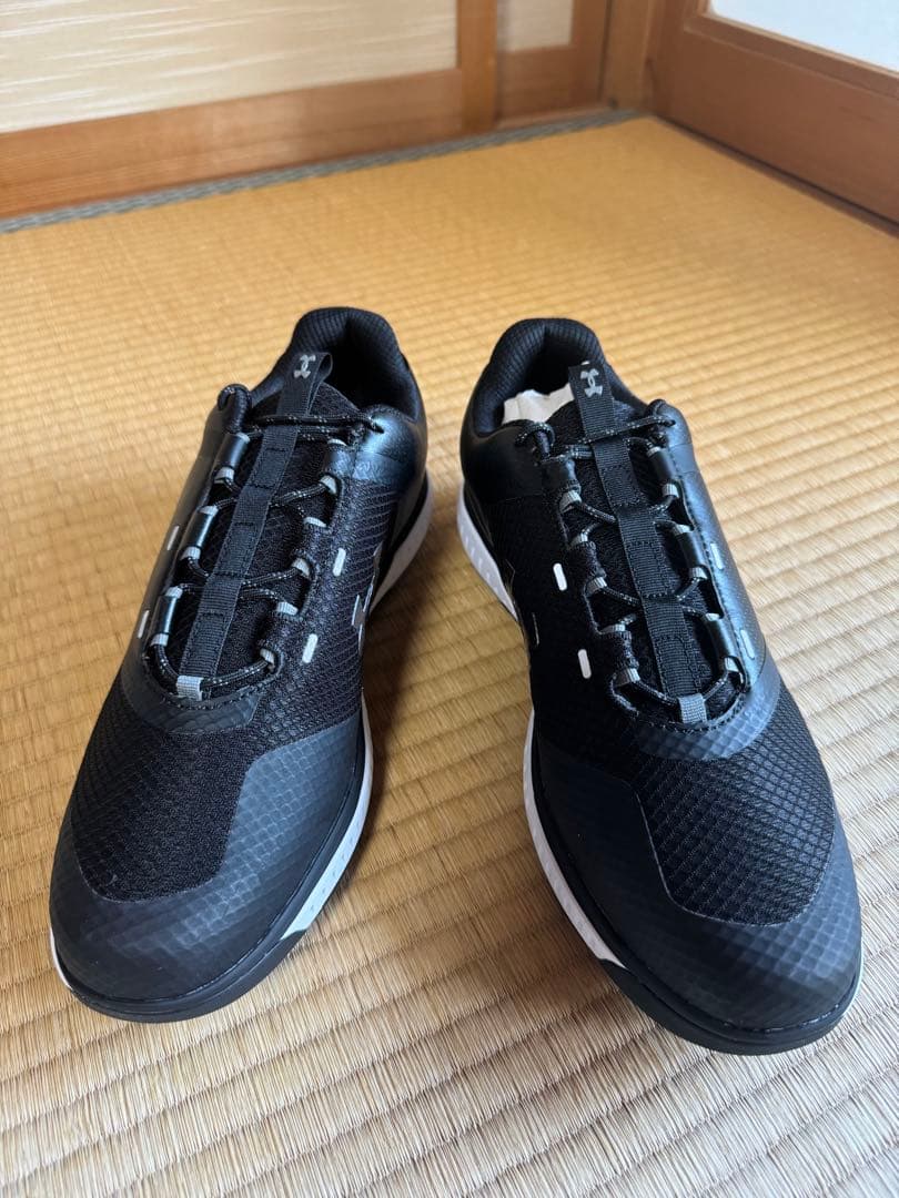 【新品未使用】アンダーアーマー ゴルフシューズ ブラック