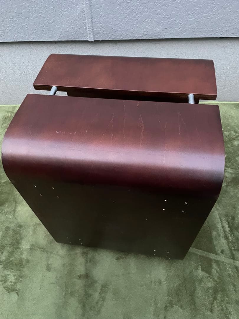 イエリアーダ「フィヨルド」 サイドテーブル リビングローコーヒー台花