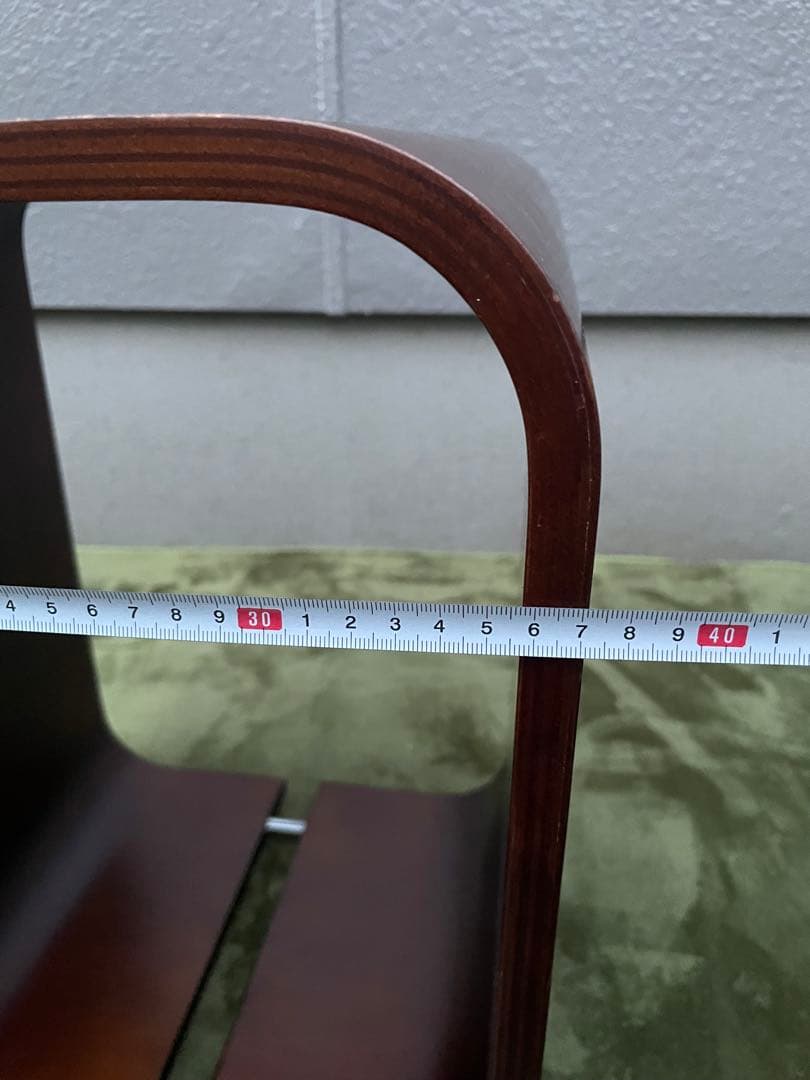 イエリアーダ「フィヨルド」 サイドテーブル リビングローコーヒー台花