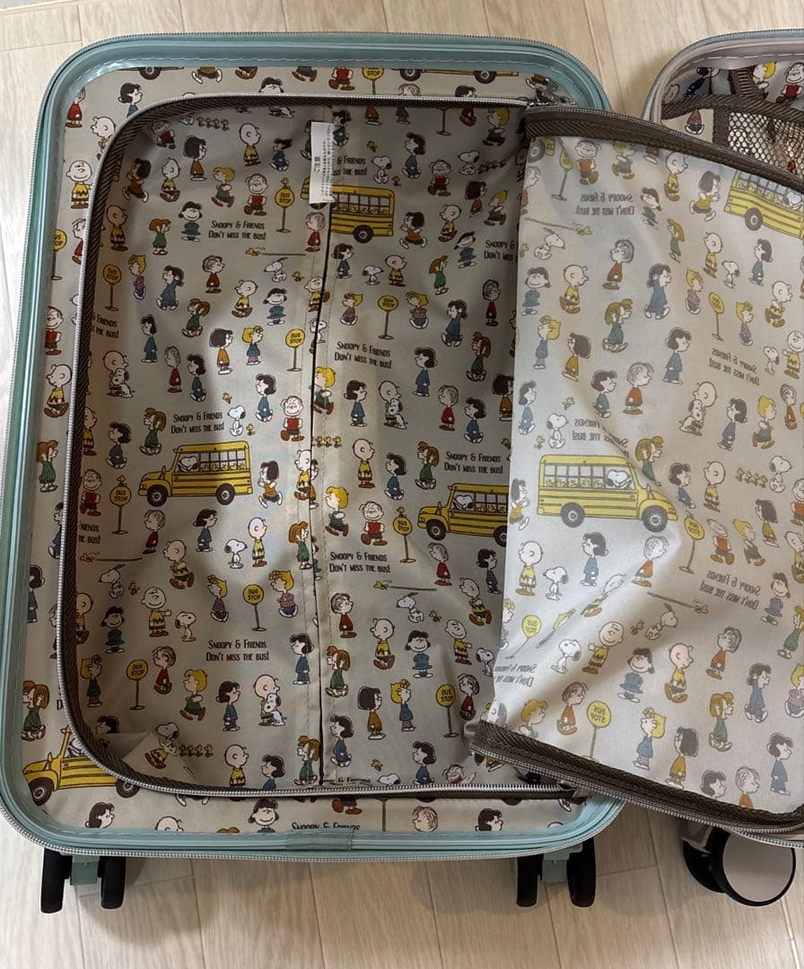 SNOOPY スヌーピー　スーツケース　ミント/グレージュのツートーンカラー