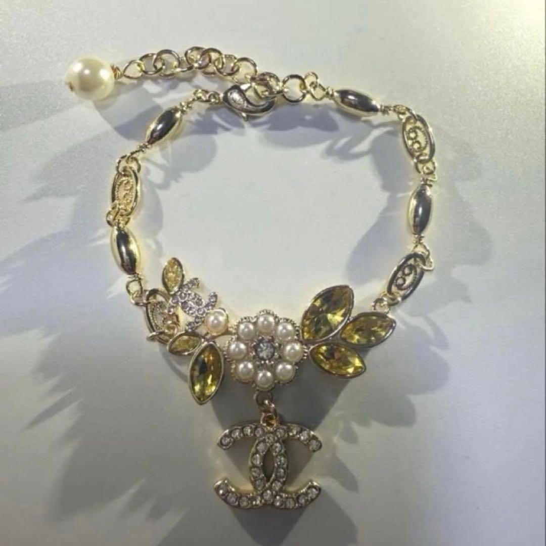 CHANEL パールフラワーブレスレット　ラスト1点