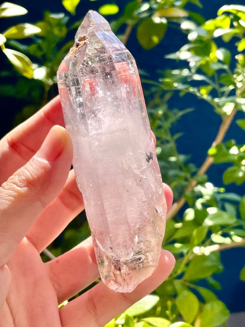 BIG 超透明　薄いピンク　エレスチャルクォーツ　骸骨水晶　高波動 原石　水晶