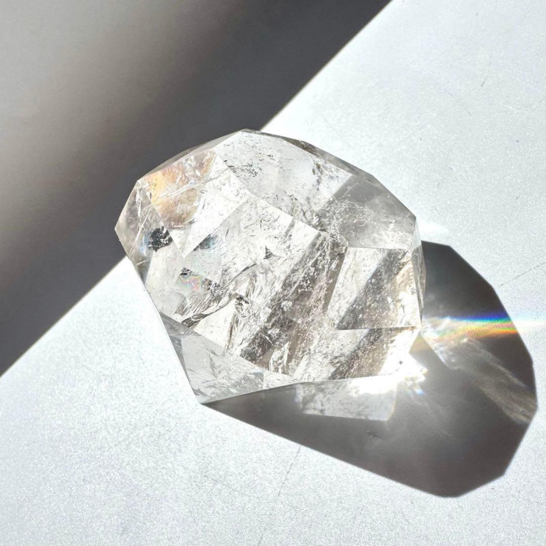 レインボー アイリスクォーツ ダイヤモンドカット