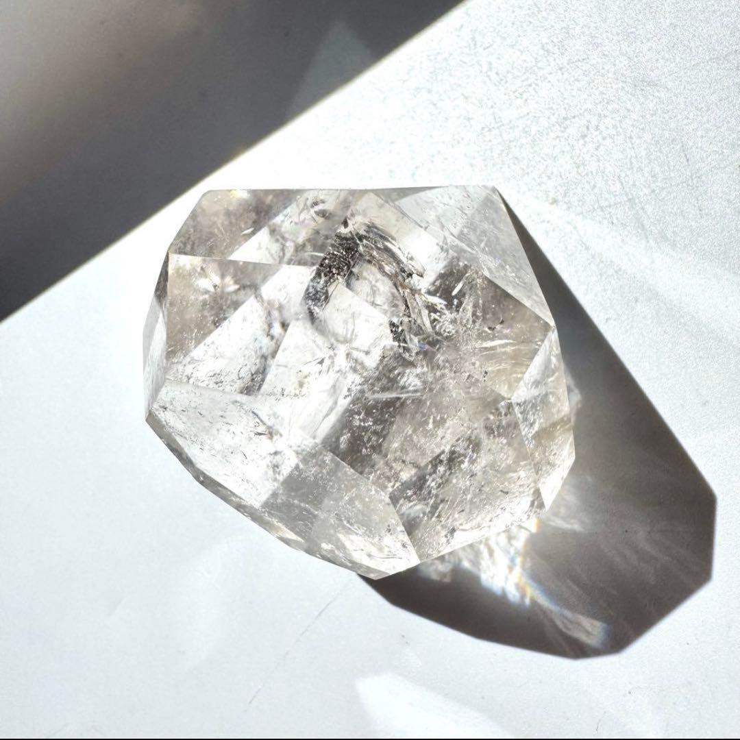 レインボー アイリスクォーツ ダイヤモンドカット