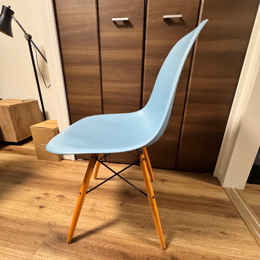 vitra｜イームズ サイドシェルチェア（ブルー系）