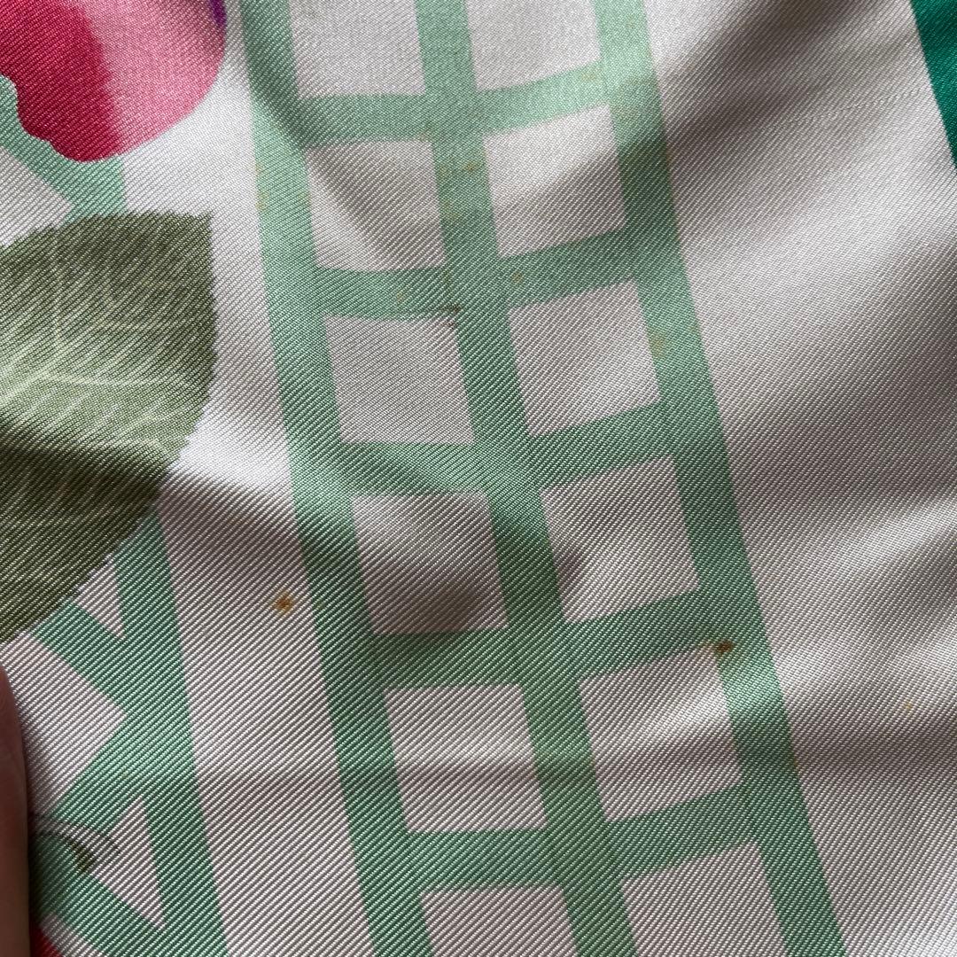 HERMES カレ.バラ園　カレ90 ROSERAIE