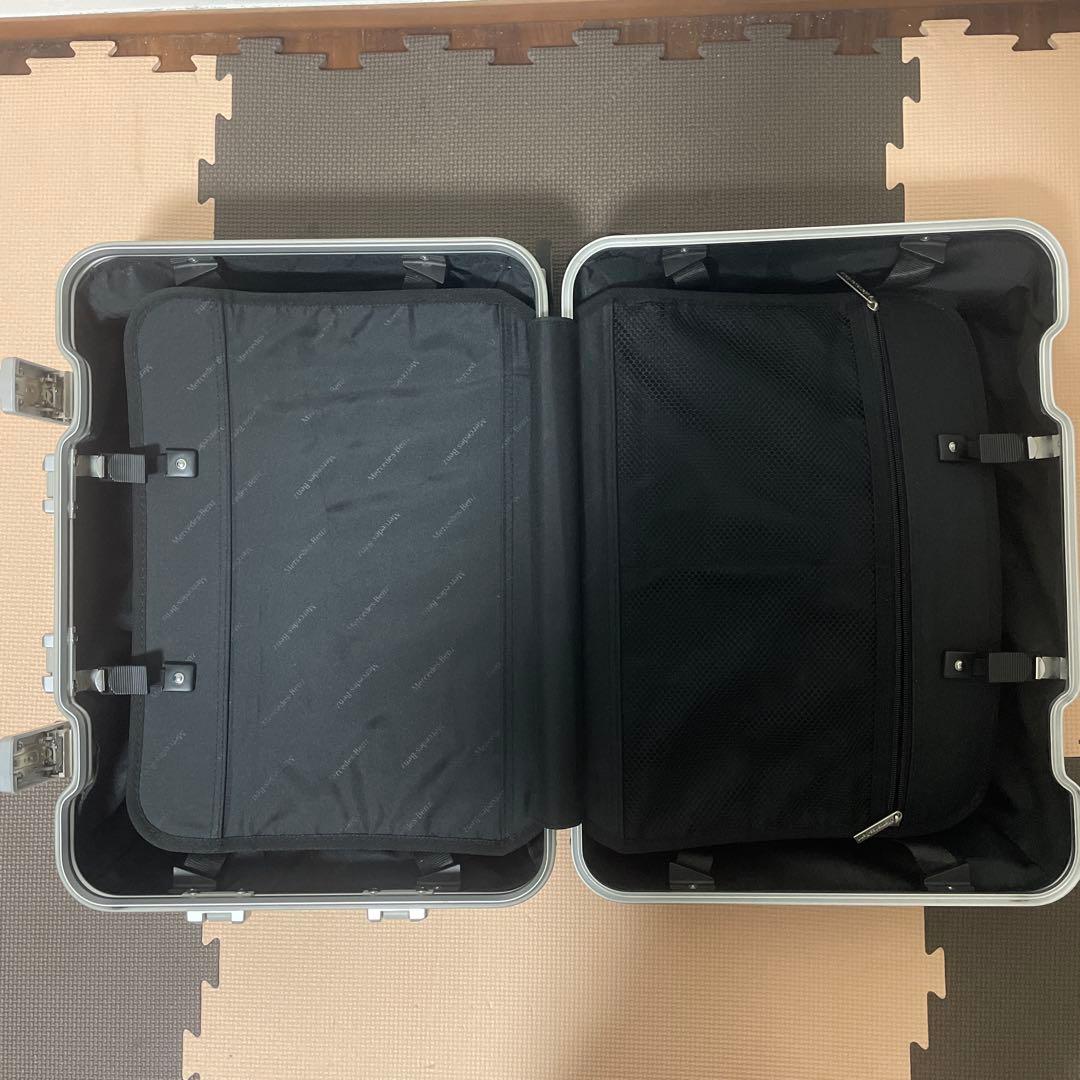 メルセデスベンツ　キャリーケース