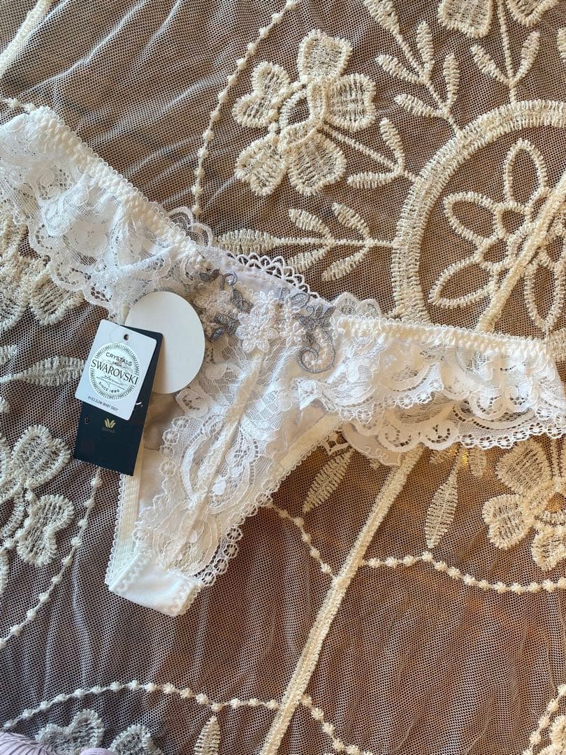 専用　サルートSalute 98G ヴィクトリア Tバック M 2点まとめ