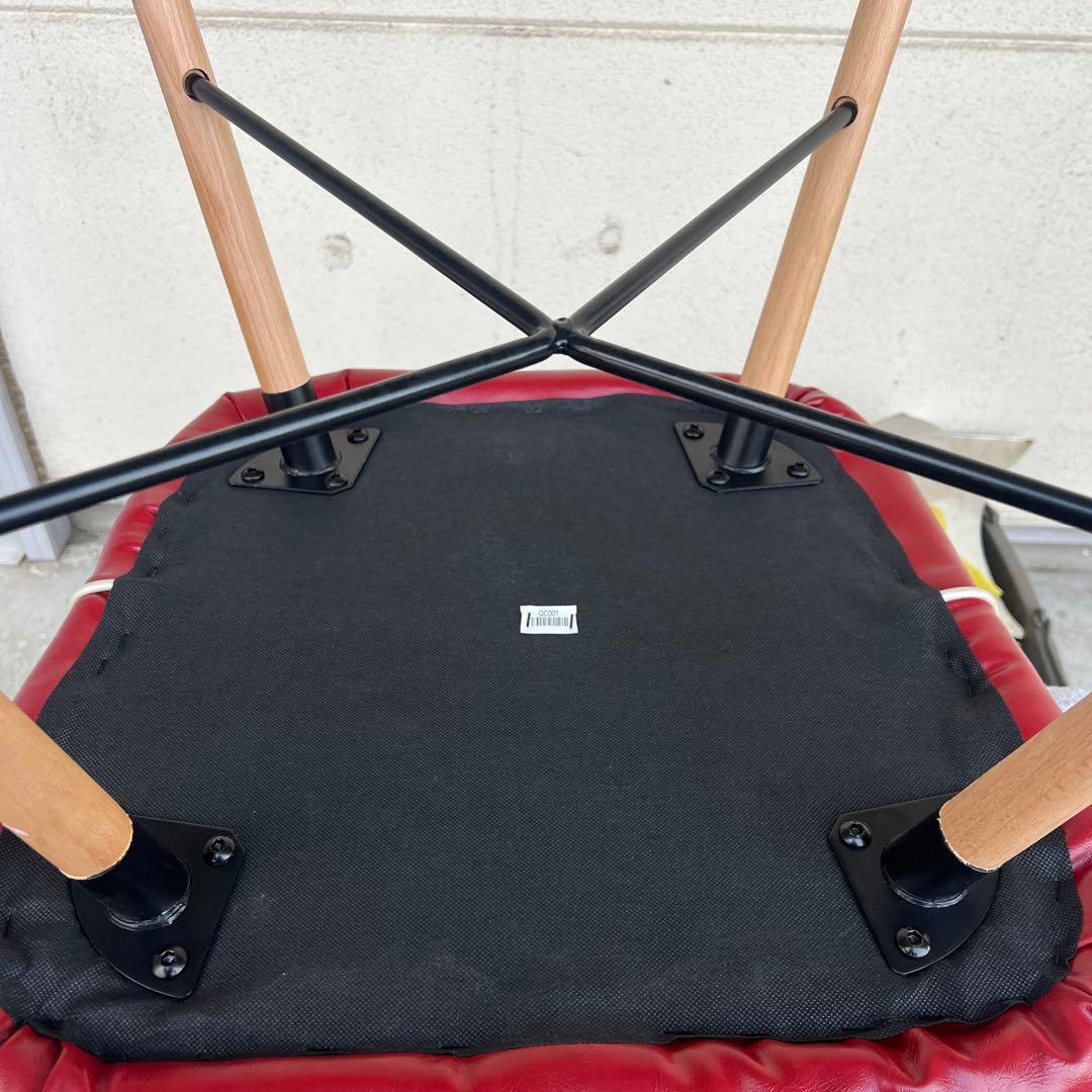 Donovan ダイニングチェアー 木製 PUレザー レッド