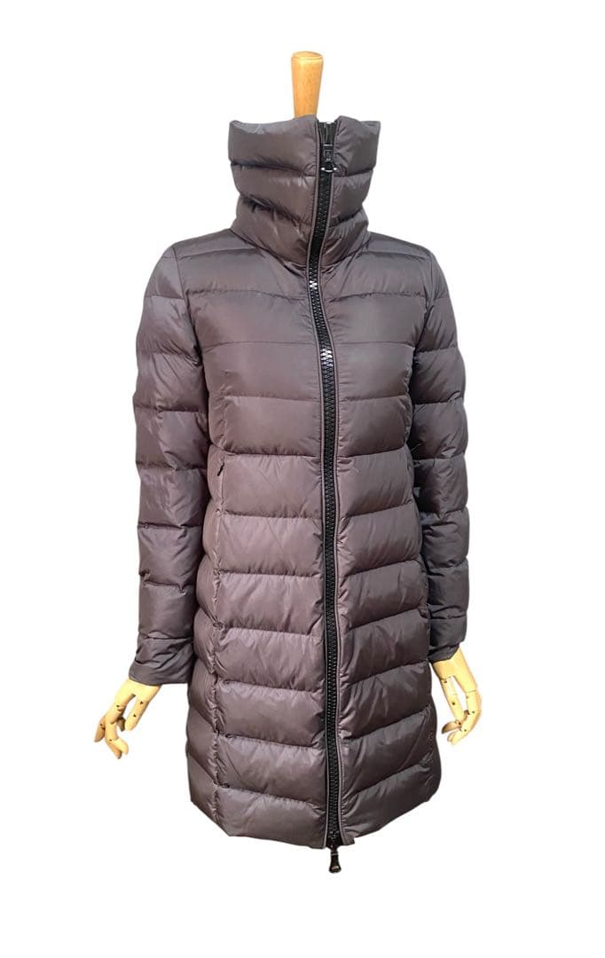 ミルク＊MONCLERモンクレール ＊ARGELES