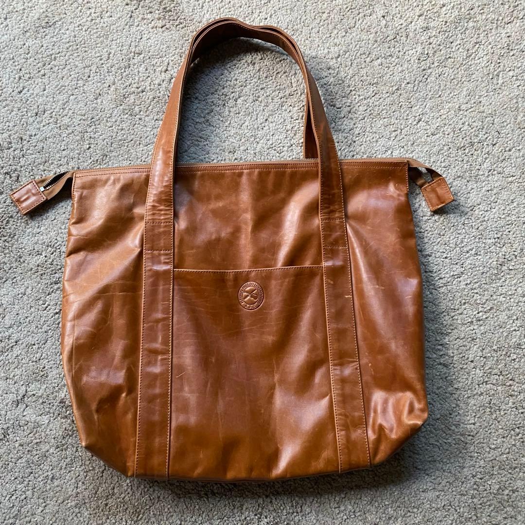 A.P.C. 牛革　トートバッグ
