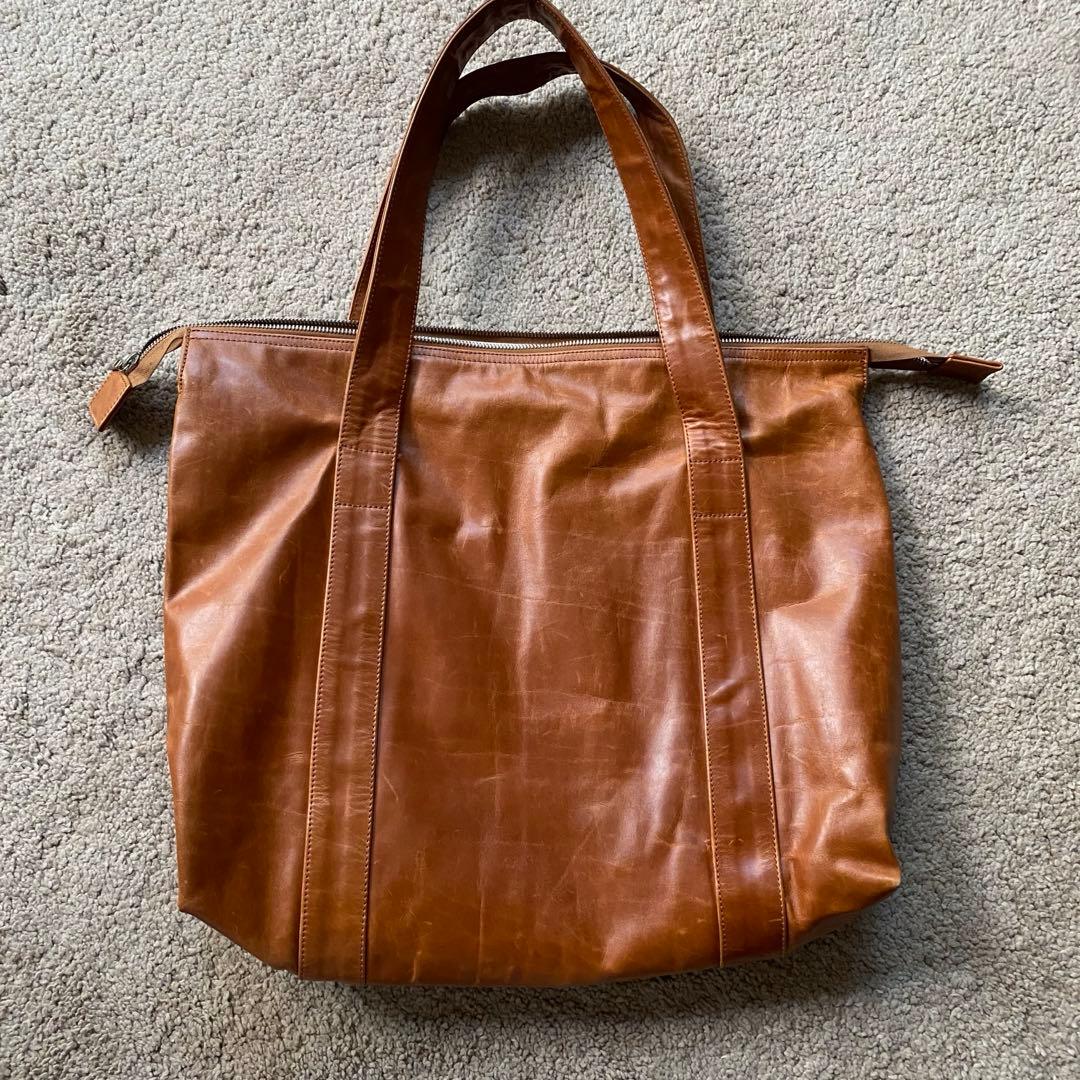 A.P.C. 牛革　トートバッグ