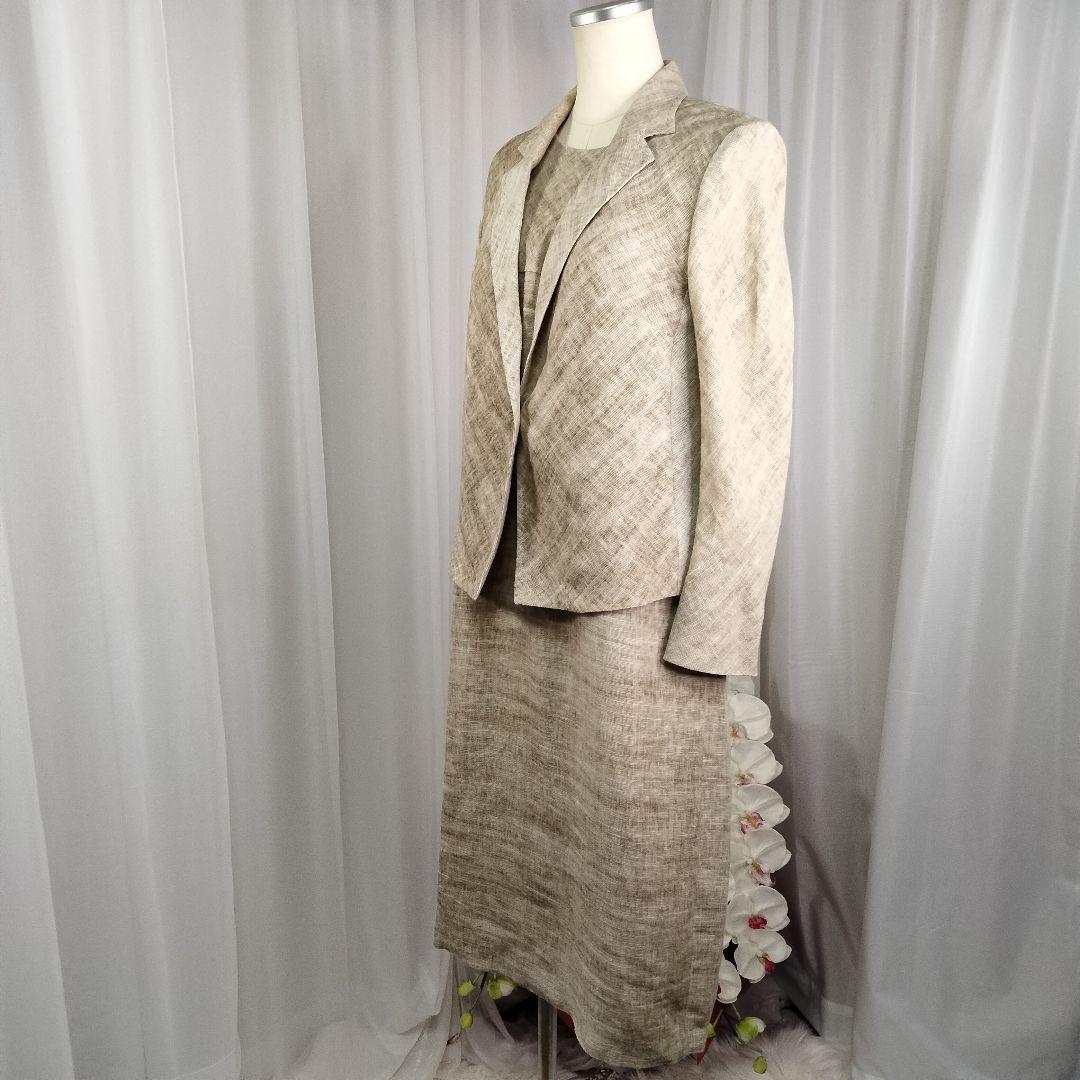 【美品】ヨシエイナバ　40 茶系　リネン100%　スーツ