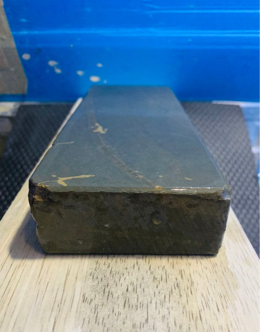 351 天然砥石　正本山　仕上げ砥石