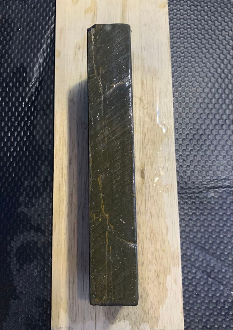 351 天然砥石　正本山　仕上げ砥石